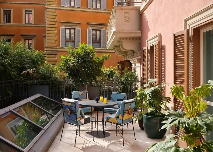 W Otel Roma
