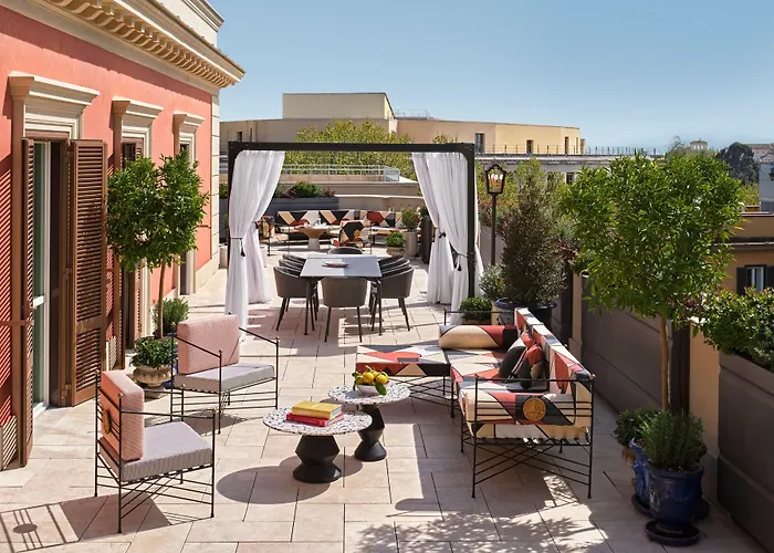 Hotel W 5*
